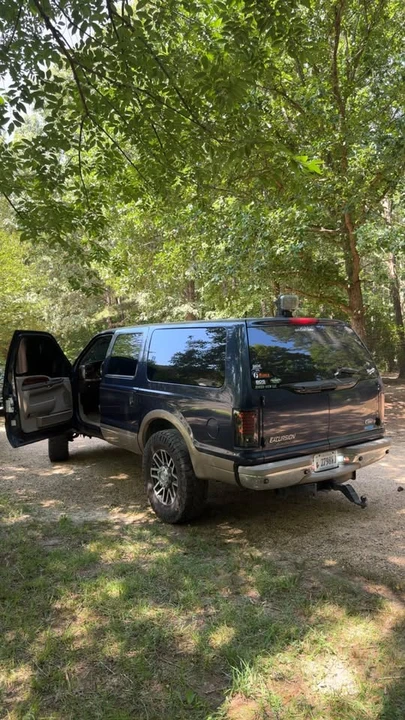 2002 Ford Excursion - Image 5 of 7
