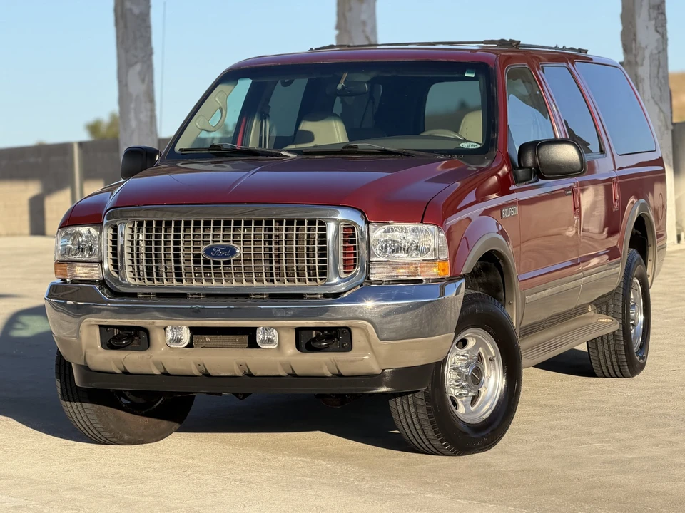 2002 Ford Excursion - Image 3 of 31