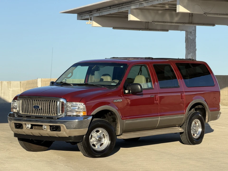2002 Ford Excursion - Image 9 of 31