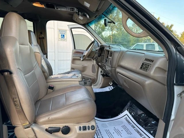 2002 Ford Excursion - Image 7 of 14