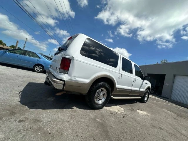 2002 Ford Excursion - Image 4 of 14