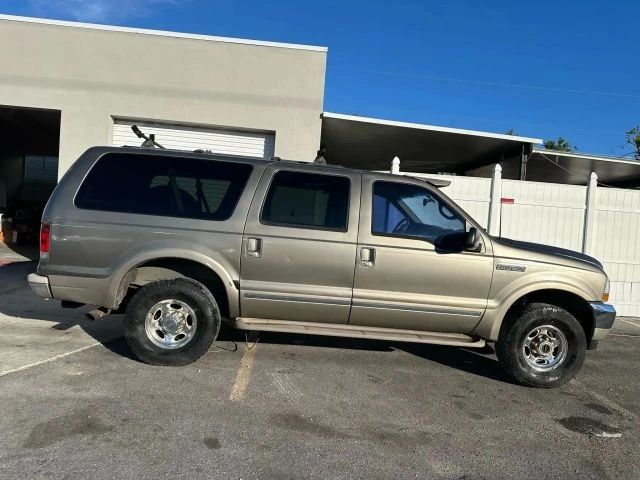 2002 Ford Excursion - Image 5 of 12
