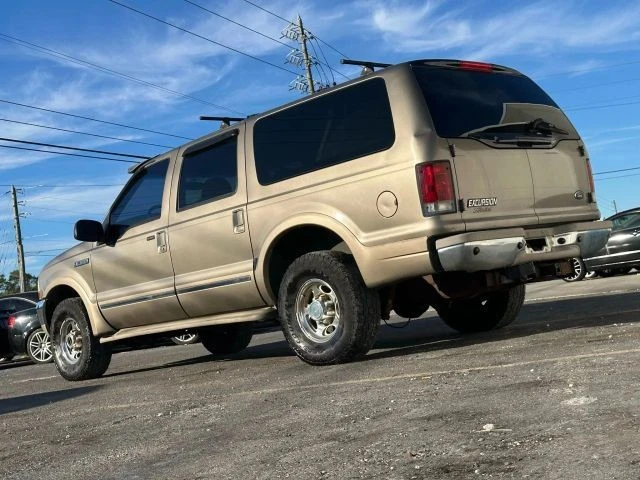 2002 Ford Excursion - Image 3 of 12