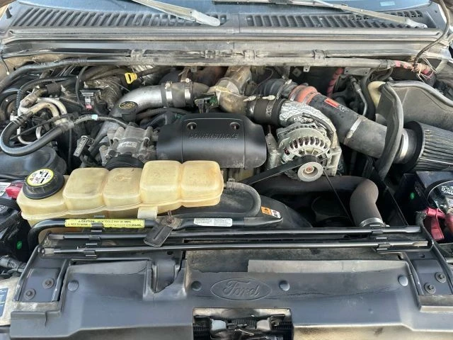 2002 Ford Excursion - Image 10 of 12