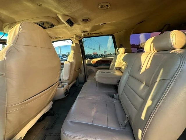 2002 Ford Excursion - Image 15 of 21