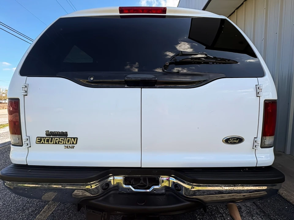 2002 Ford Excursion - Image 8 of 21