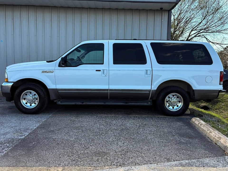 2002 Ford Excursion - Image 5 of 21