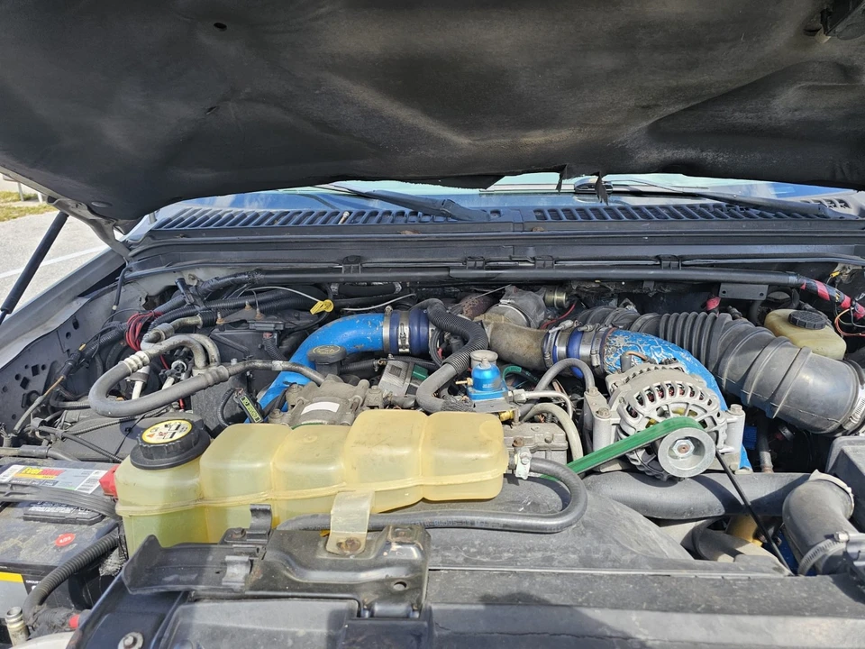 2002 Ford Excursion - Image 7 of 21