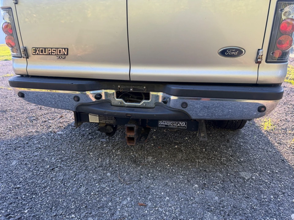 2002 Ford Excursion - Image 20 of 21
