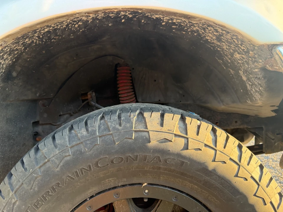 2002 Ford Excursion - Image 14 of 21