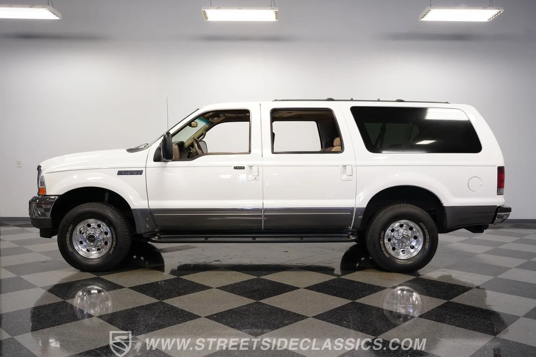 2002 Ford Excursion - Image 8 of 12