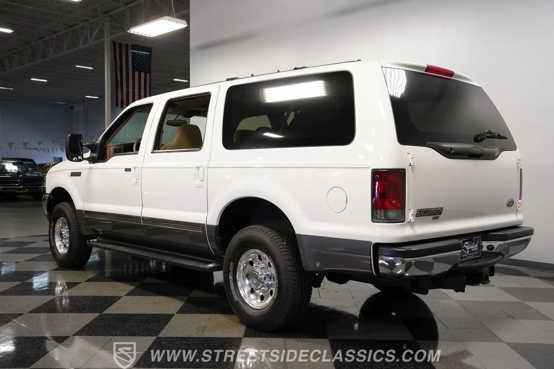 2002 Ford Excursion - Image 10 of 12