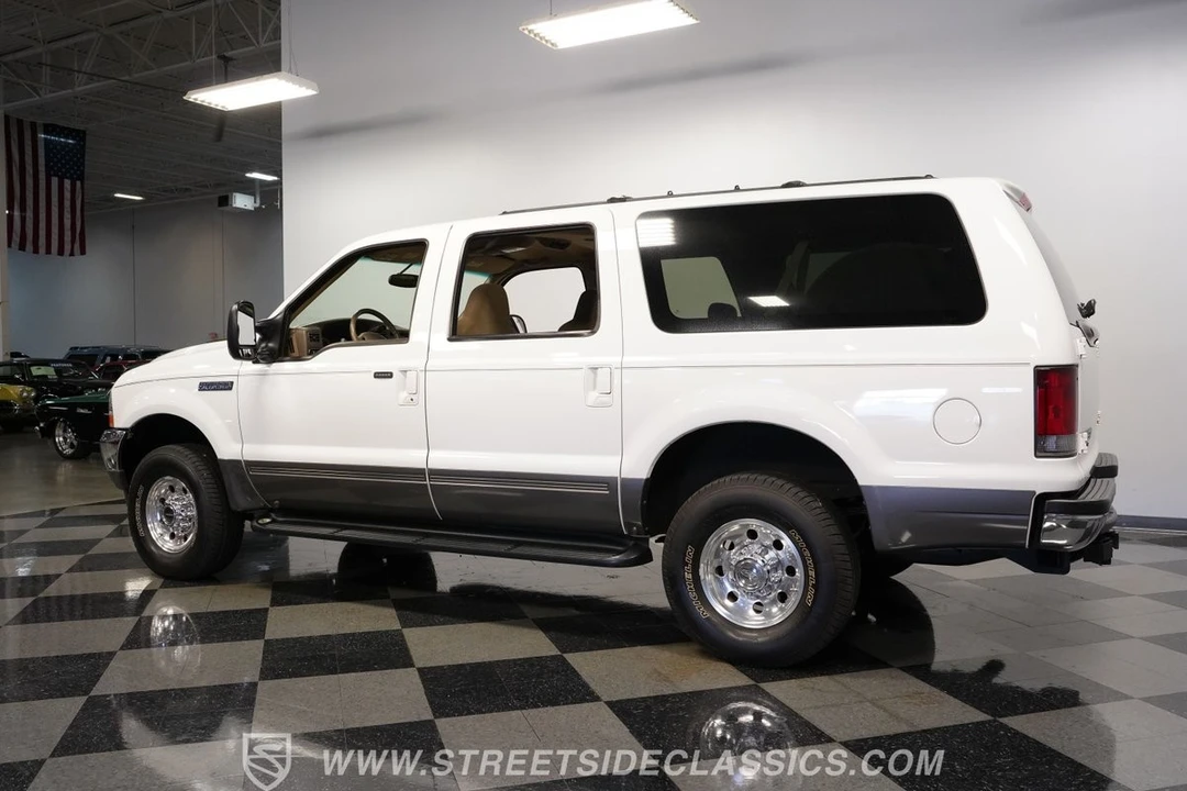 2002 Ford Excursion - Image 9 of 12