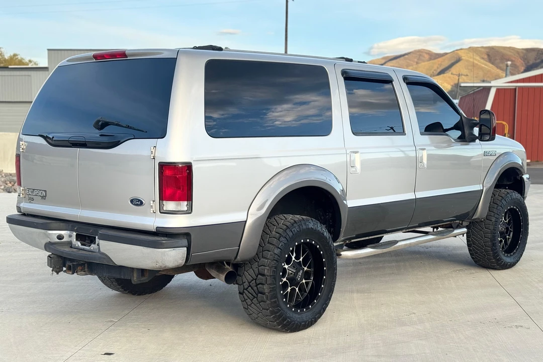 2002 Ford Excursion - Image 4 of 31