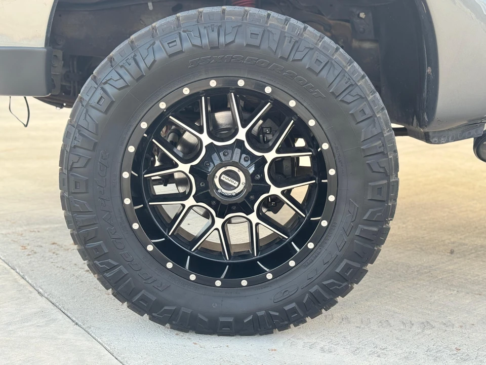 2002 Ford Excursion - Image 18 of 31
