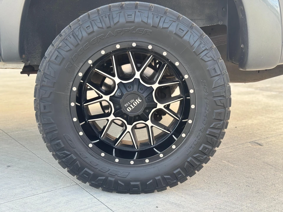 2002 Ford Excursion - Image 20 of 31