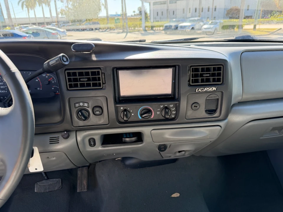 2002 Ford Excursion - Image 21 of 21