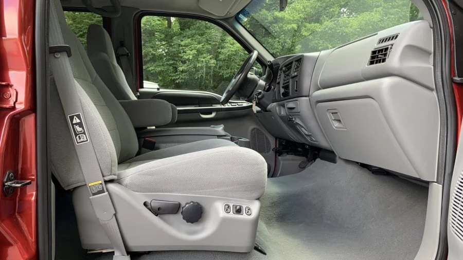2002 Ford Excursion - Image 6 of 12