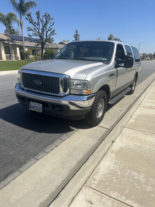 2002 Ford Excursion - Image 8 of 31