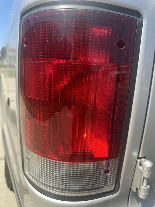 2002 Ford Excursion - Image 22 of 31