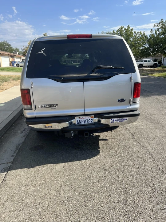 2002 Ford Excursion - Image 21 of 31