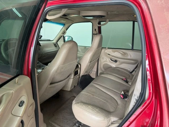 2002 Ford Expedition 1st Gen - Image 11 of 12