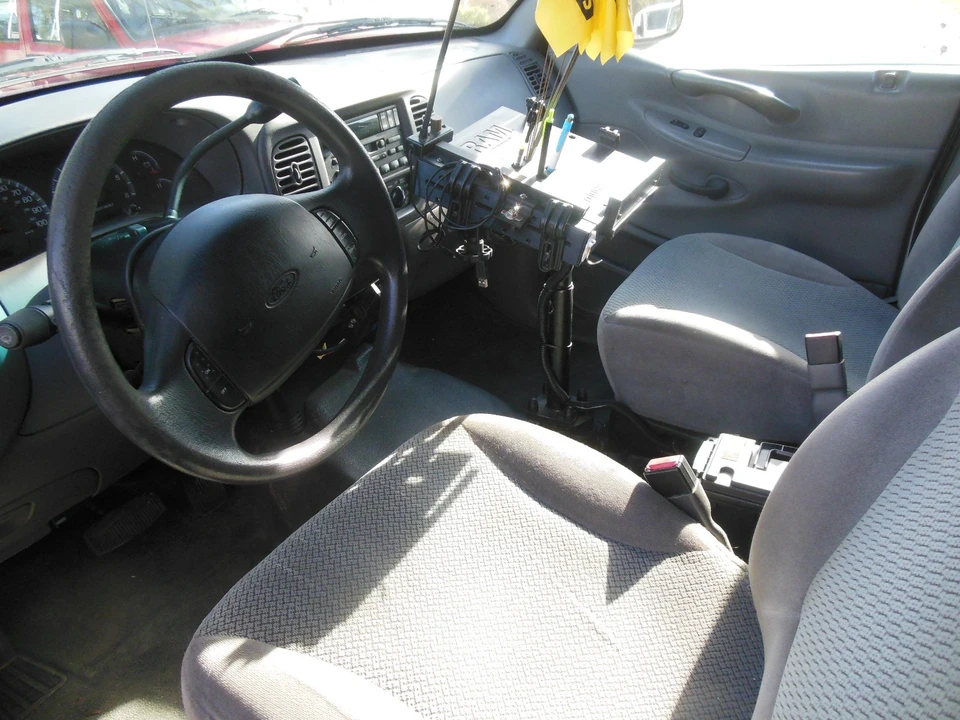 2002 Ford Expedition 1st Gen - Image 19 of 20