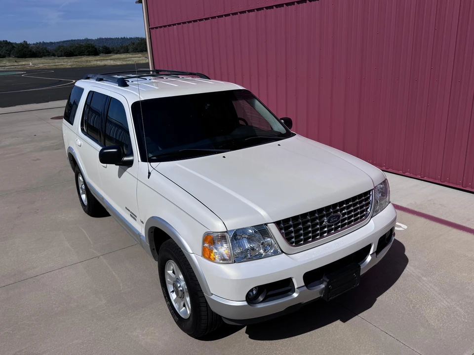2002 Ford Explorer 3rd Gen - Image 28 of 31