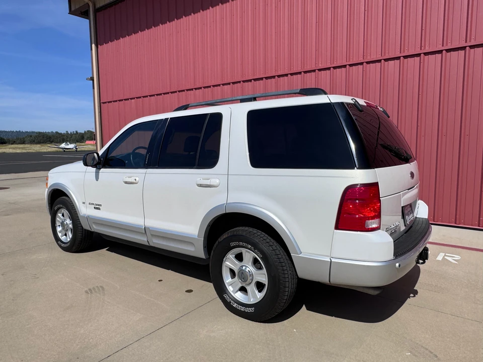 2002 Ford Explorer 3rd Gen - Image 15 of 31