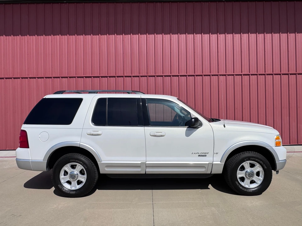 2002 Ford Explorer 3rd Gen - Image 24 of 31