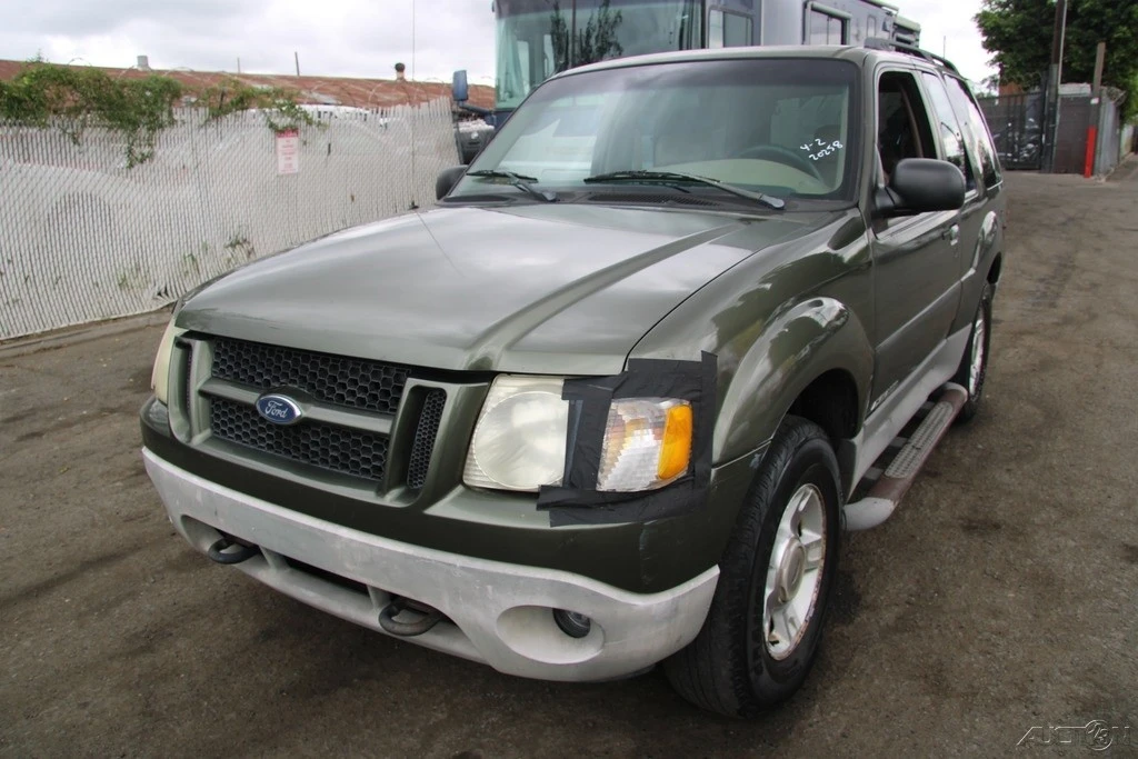 2002 Ford Explorer 2nd Gen - Image 2 of 21