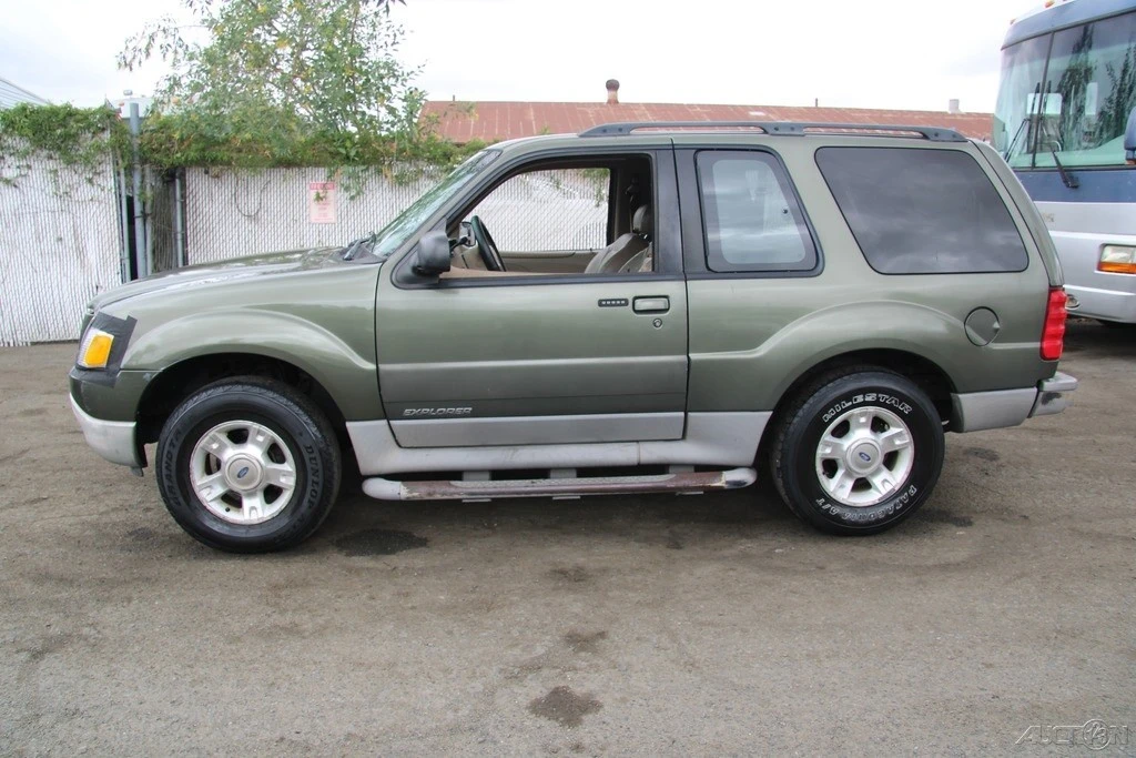 2002 Ford Explorer 2nd Gen - Image 3 of 21