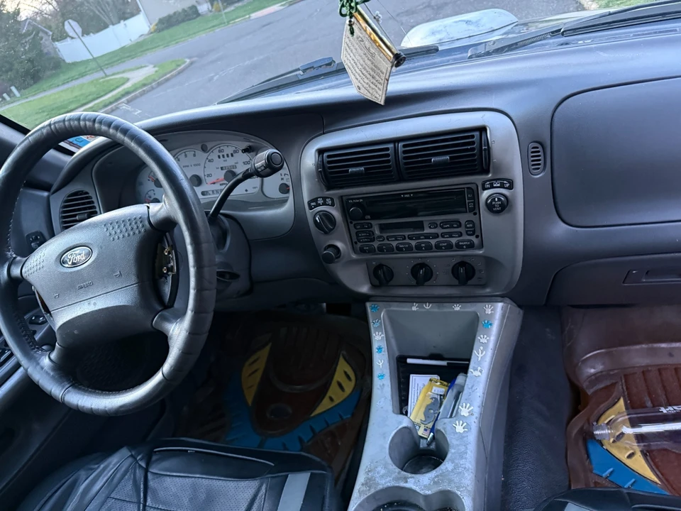 2002 Ford Explorer Sport Trac - Image 10 of 13