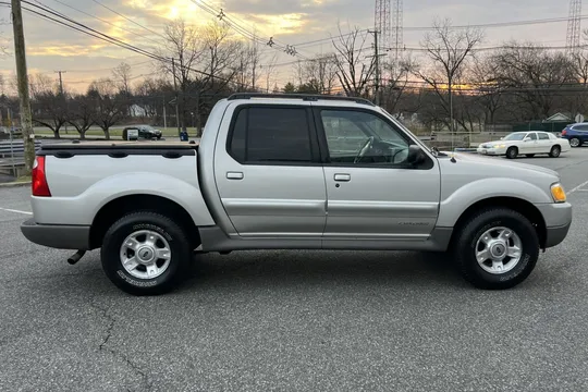 2002 Ford Explorer Sport Trac - Image 3 of 7