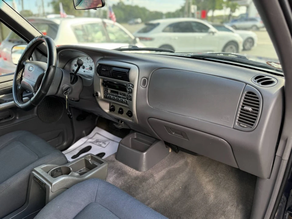 2002 Ford Explorer 2nd Gen - Image 23 of 28