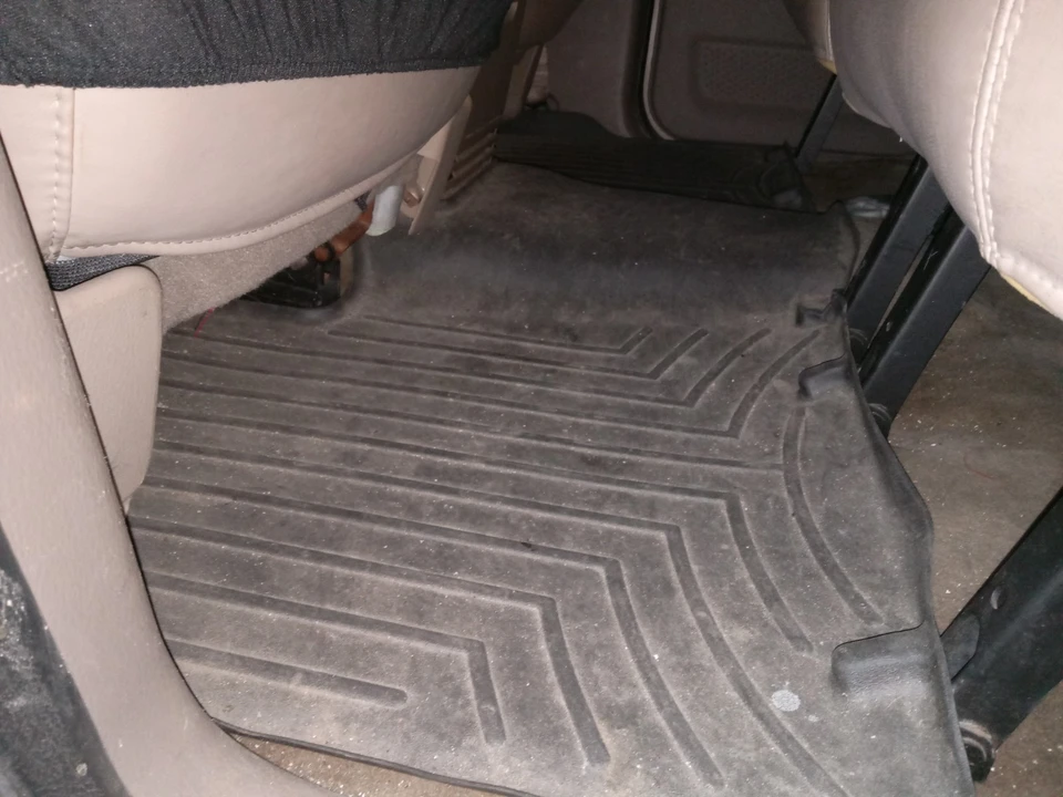 2002 Ford Explorer 3rd Gen - Image 12 of 20