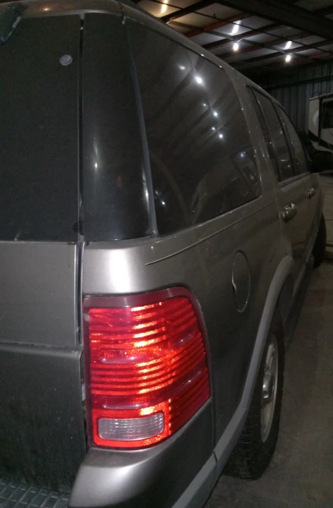 2002 Ford Explorer 3rd Gen - Image 5 of 20