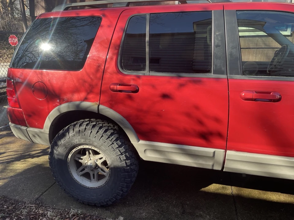 2002 Ford Explorer 3rd Gen - Image 6 of 8