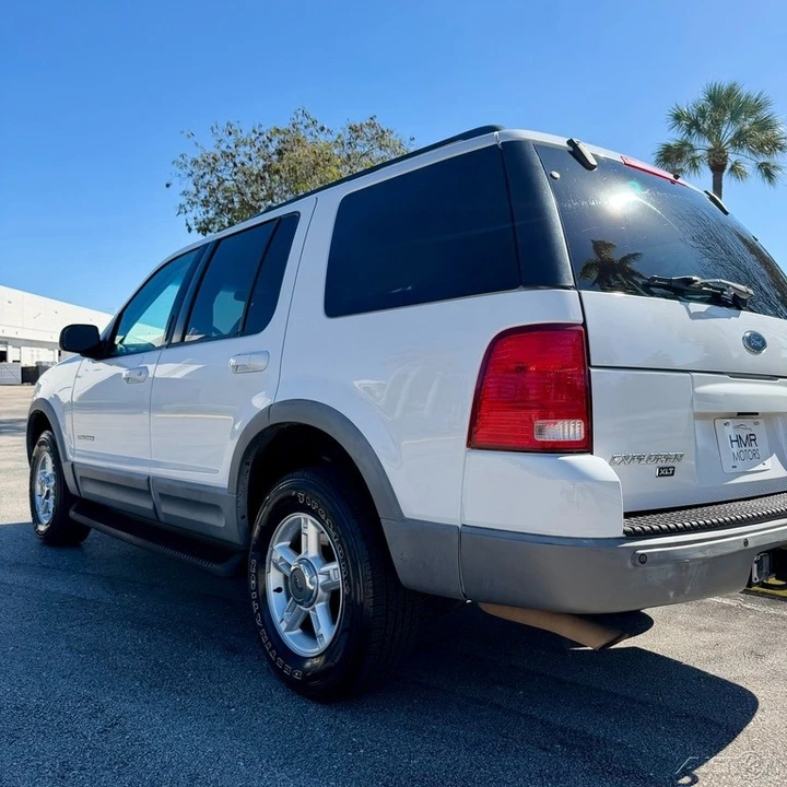 2002 Ford Explorer 3rd Gen - Image 14 of 21