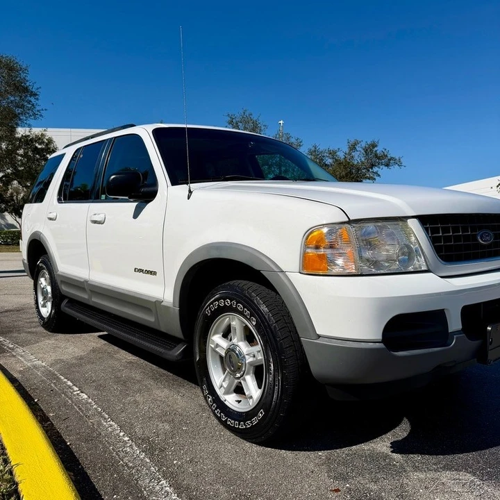 2002 Ford Explorer 3rd Gen - Image 7 of 21