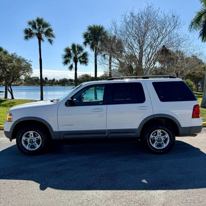 2002 Ford Explorer 3rd Gen - Image 15 of 21