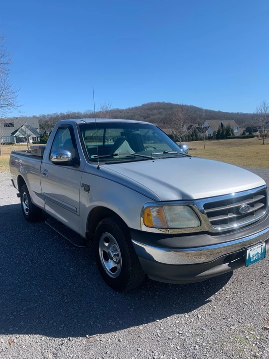 2002 Ford F-150 10th Gen - Image 2 of 7