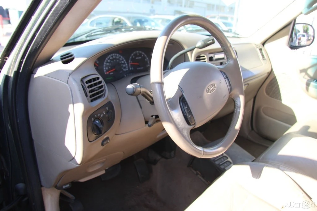 2002 Ford F-150 10th Gen - Image 13 of 21