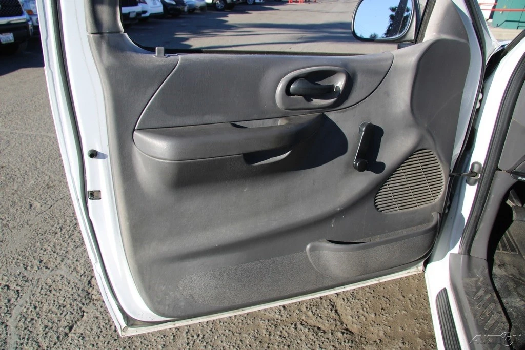 2002 Ford F-150 10th Gen - Image 11 of 21