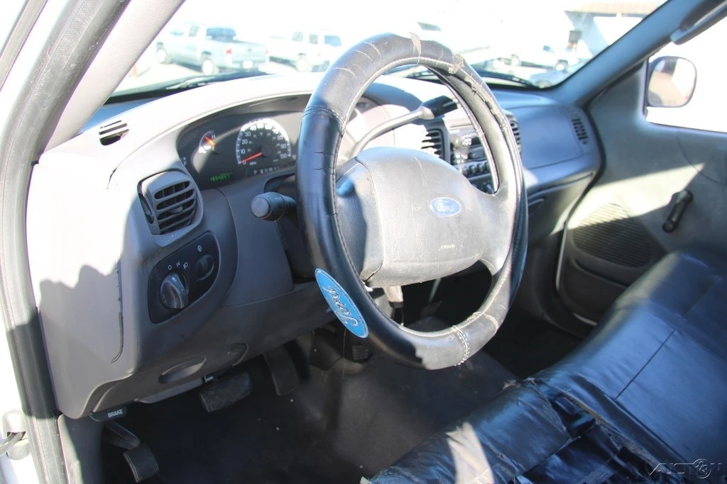 2002 Ford F-150 10th Gen - Image 13 of 21