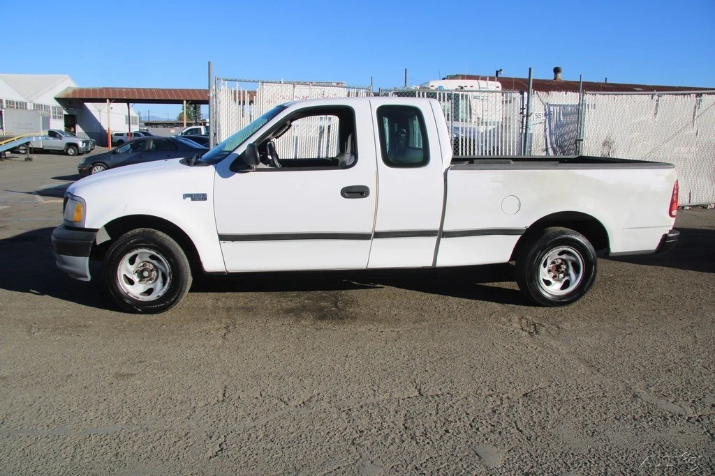 2002 Ford F-150 10th Gen - Image 3 of 21