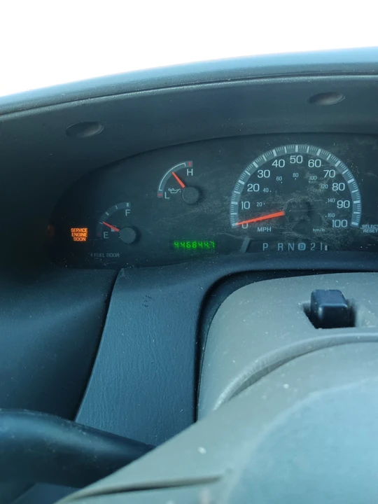 2002 Ford F-150 10th Gen - Image 2 of 12