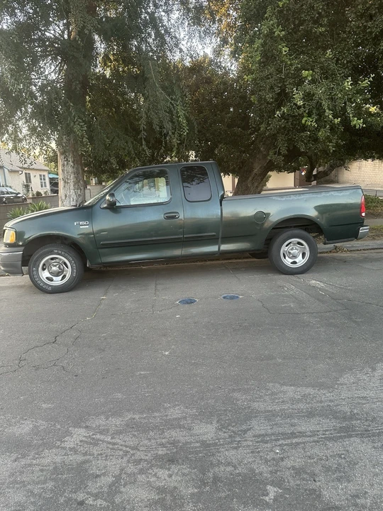 2002 Ford F-150 10th Gen - Image 3 of 23
