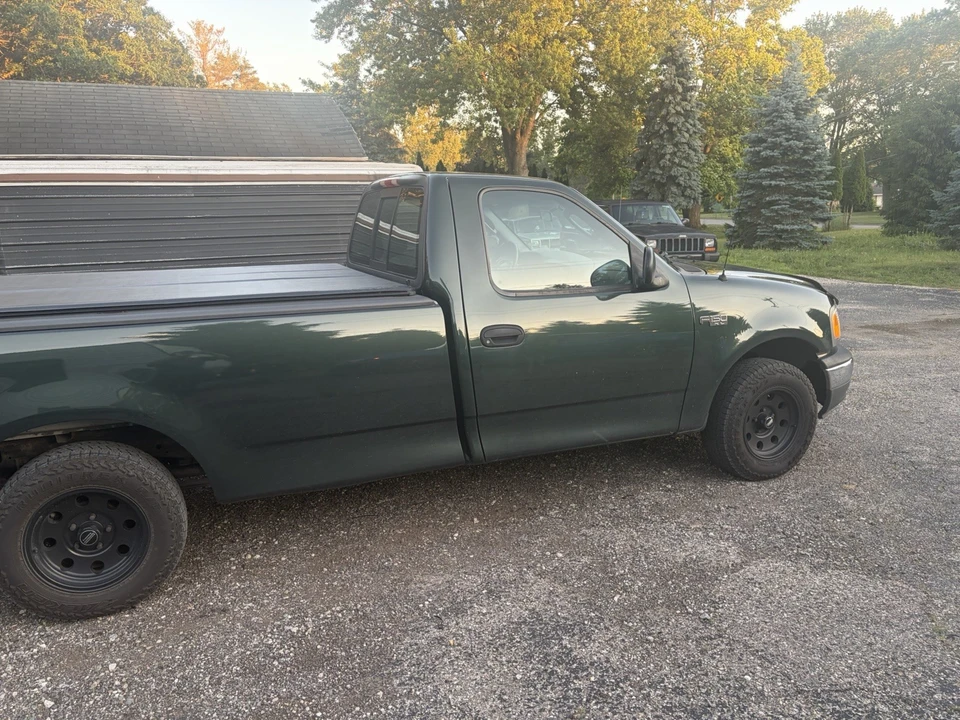 2002 Ford F-150 10th Gen - Image 2 of 7