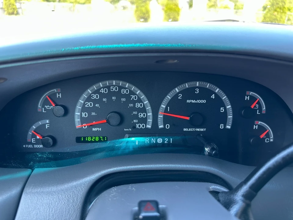 2002 Ford F-150 10th Gen - Image 25 of 31